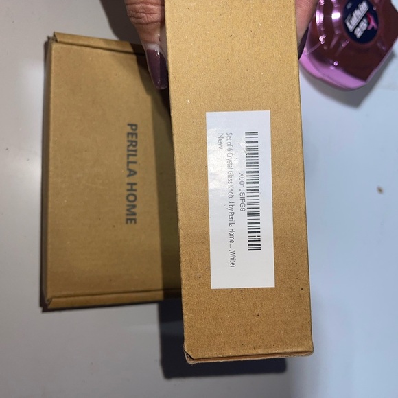 SOLD (2) Sets Crystal White and Gold Floral Drawer Knobs - Picture 7 of 12